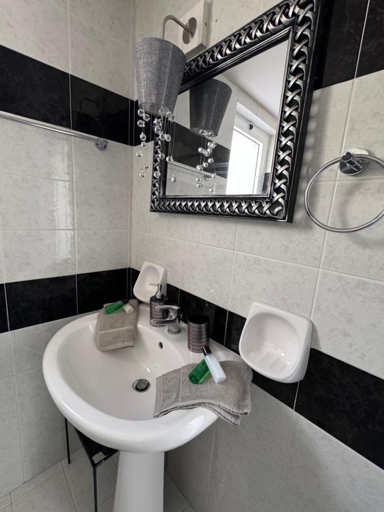 Golden View Apartment Agia Pelagia  Ngoại thất bức ảnh